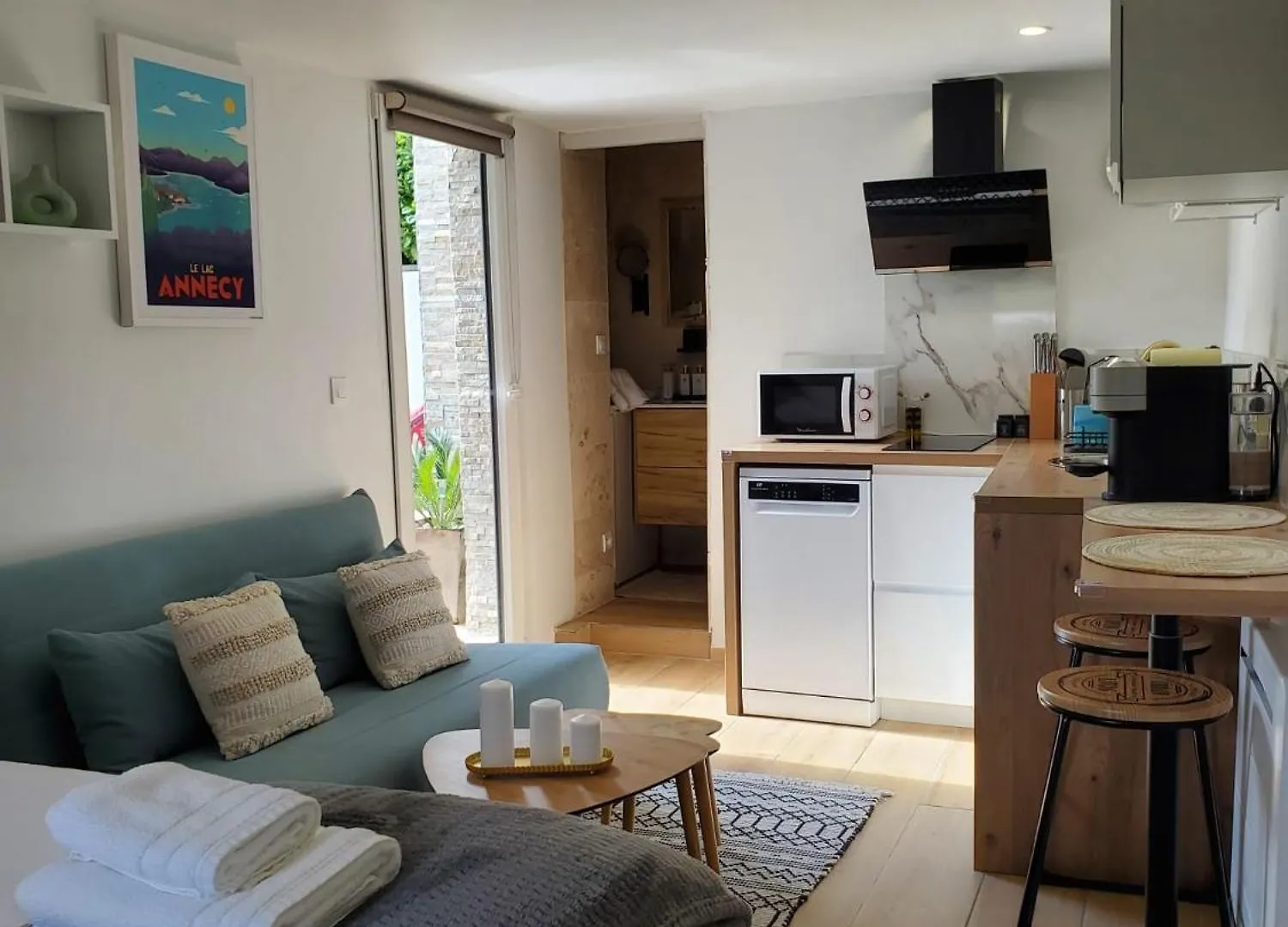 別荘 Annecy Poisy Studio A 9 Minutes Du Lac Annecy Avec Piscine Privee